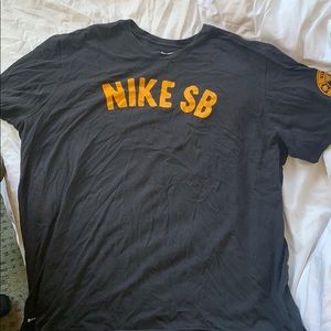 Nike SB Oversized Tee